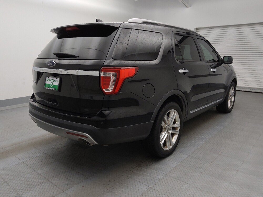 2017 Ford Explorer in Denver, CO 80012 - 18140008 9