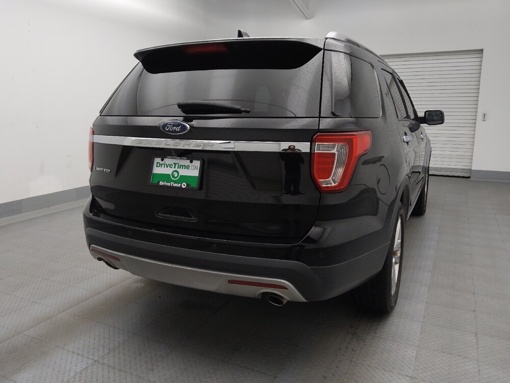 2017 Ford Explorer in Denver, CO 80012 - 18140008 7