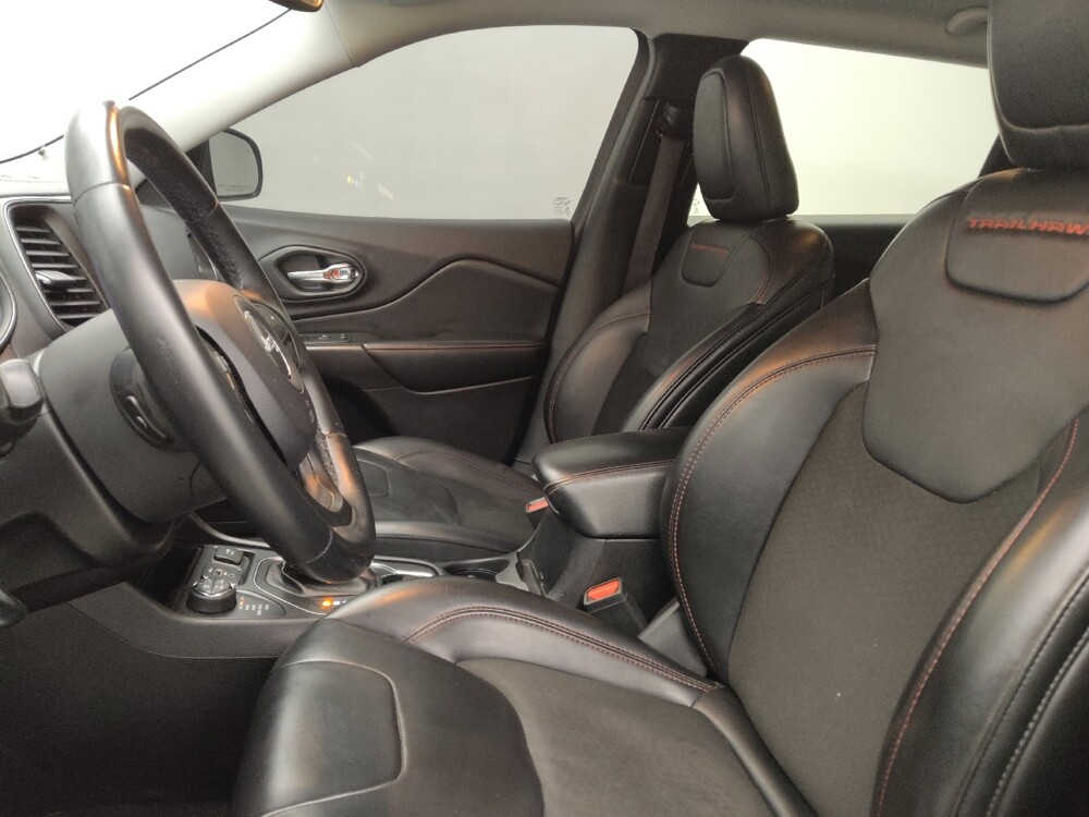 2019 Jeep Cherokee in Lakewood, CO 80215 - 18140010 17