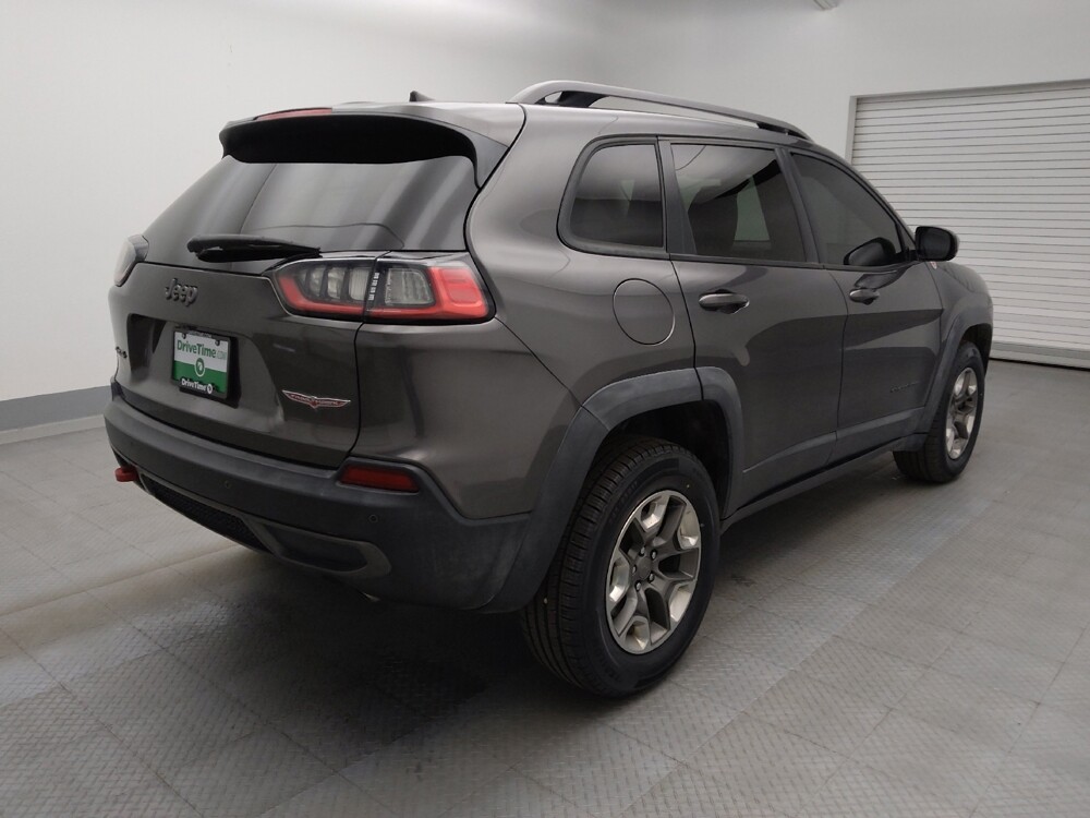 2019 Jeep Cherokee in Lakewood, CO 80215 - 18140010 9