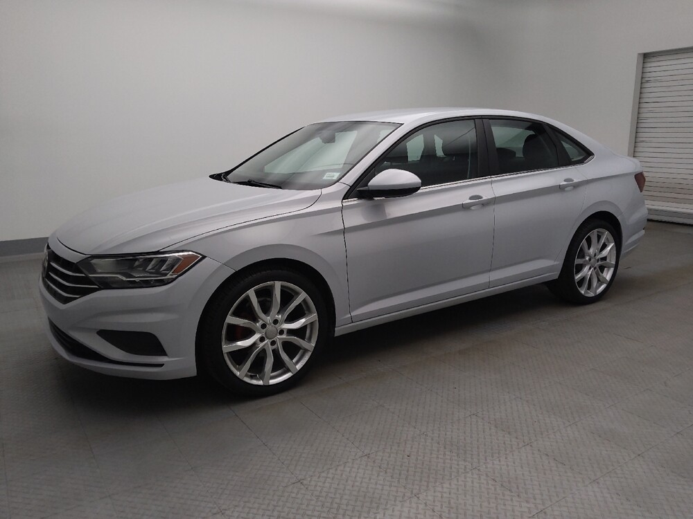 2019 Volkswagen Jetta in Lakewood, CO 80215 - 18140013 2
