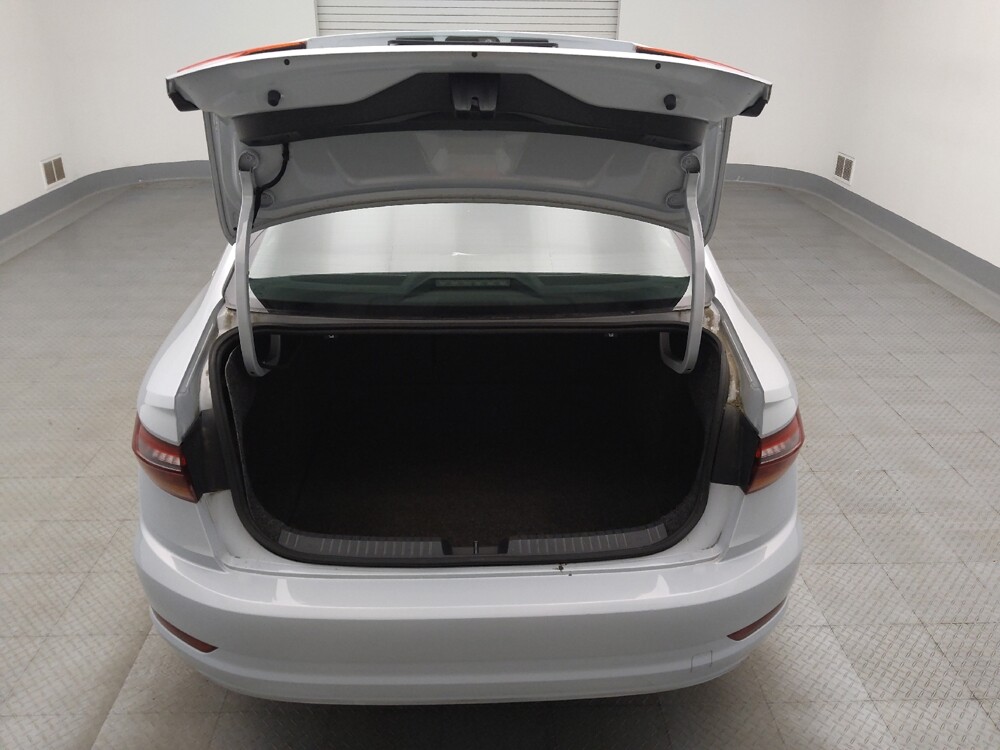2019 Volkswagen Jetta in Lakewood, CO 80215 - 18140013 29