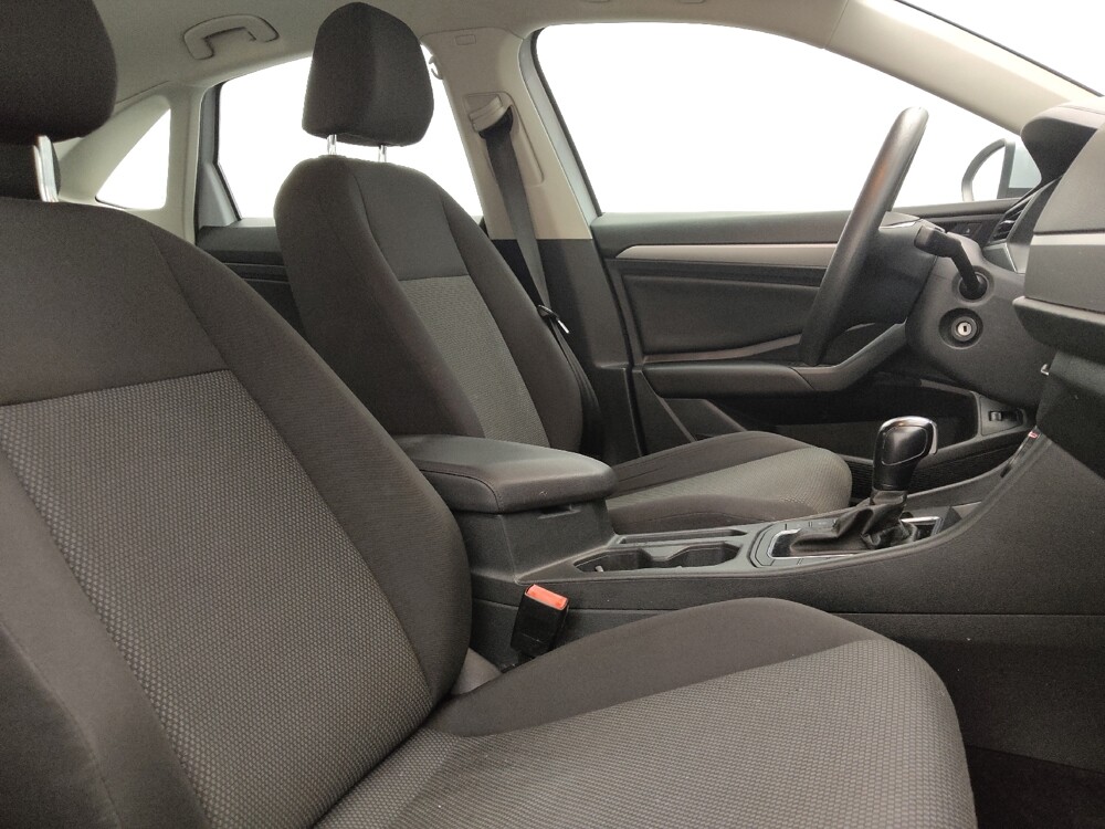2019 Volkswagen Jetta in Lakewood, CO 80215 - 18140013 21