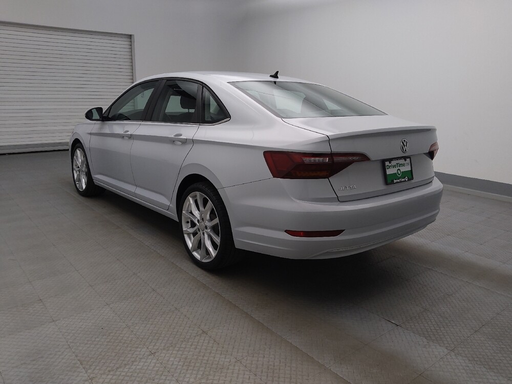 2019 Volkswagen Jetta in Lakewood, CO 80215 - 18140013 5