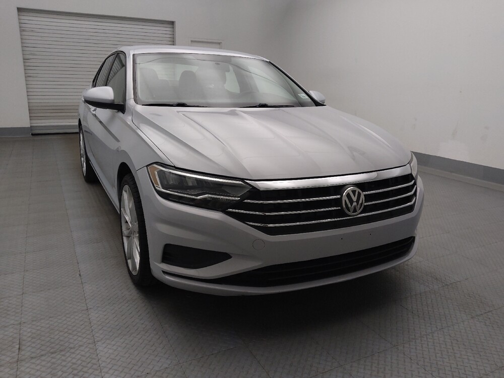 2019 Volkswagen Jetta in Lakewood, CO 80215 - 18140013 14