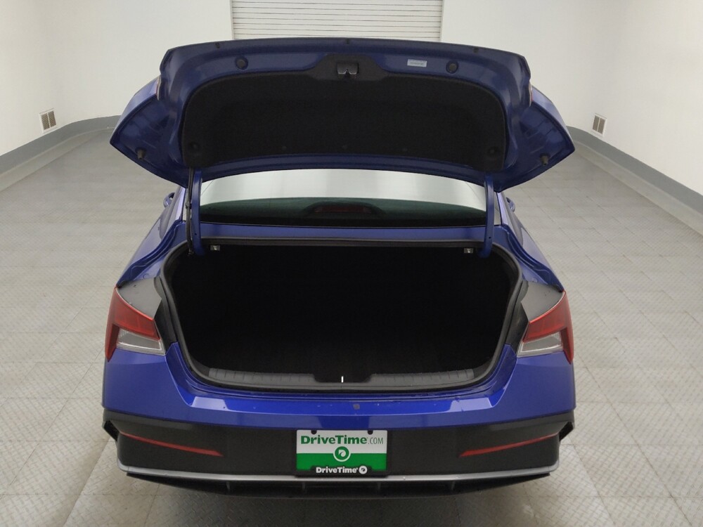 2025 Hyundai Elantra in Denver, CO 80012 - 18140014 29