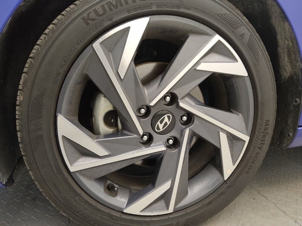 2025 Hyundai Elantra in Denver, CO 80012 - 18140014 31