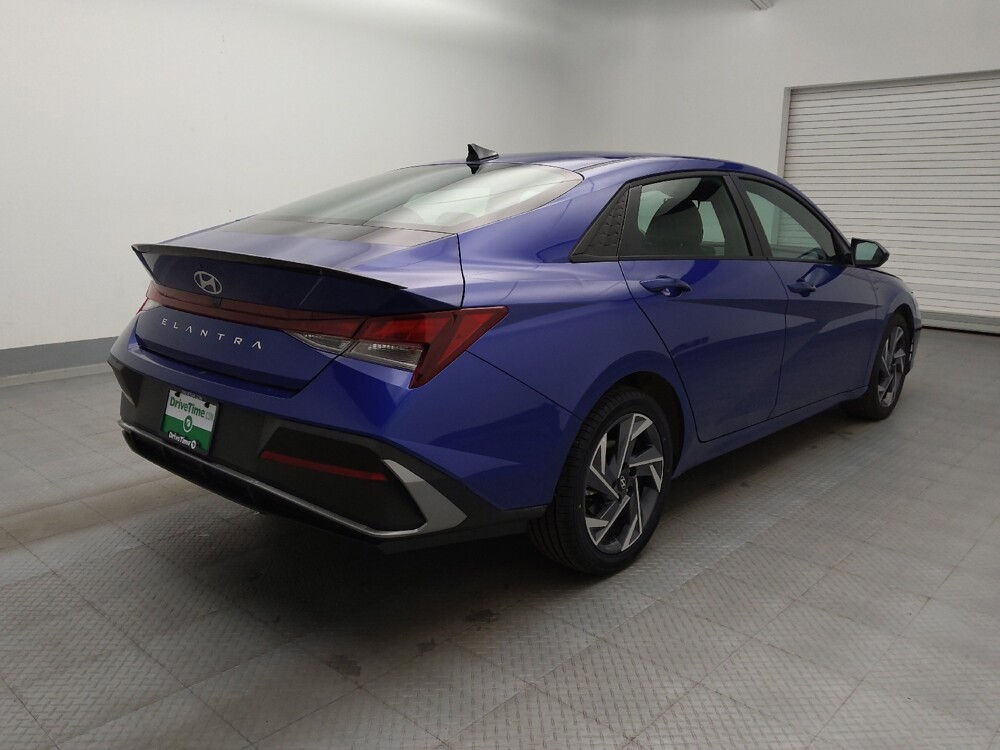 2025 Hyundai Elantra in Denver, CO 80012 - 18140014 9