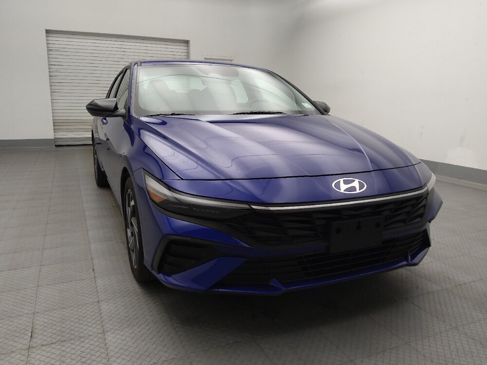 2025 Hyundai Elantra in Denver, CO 80012 - 18140014 14