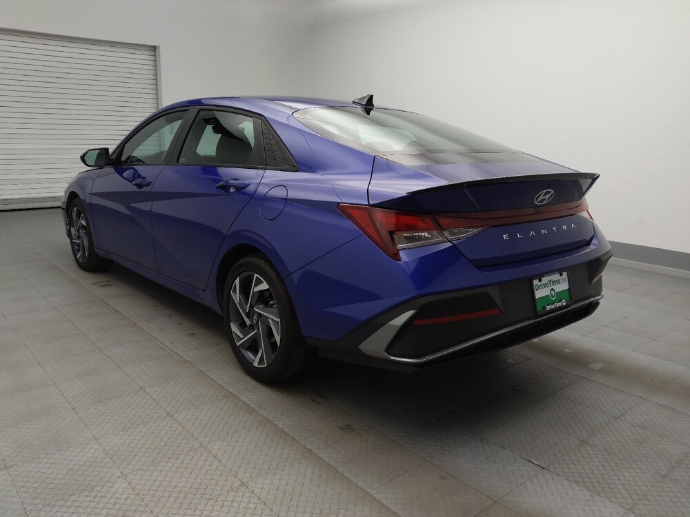 2025 Hyundai Elantra in Denver, CO 80012 - 18140014 5