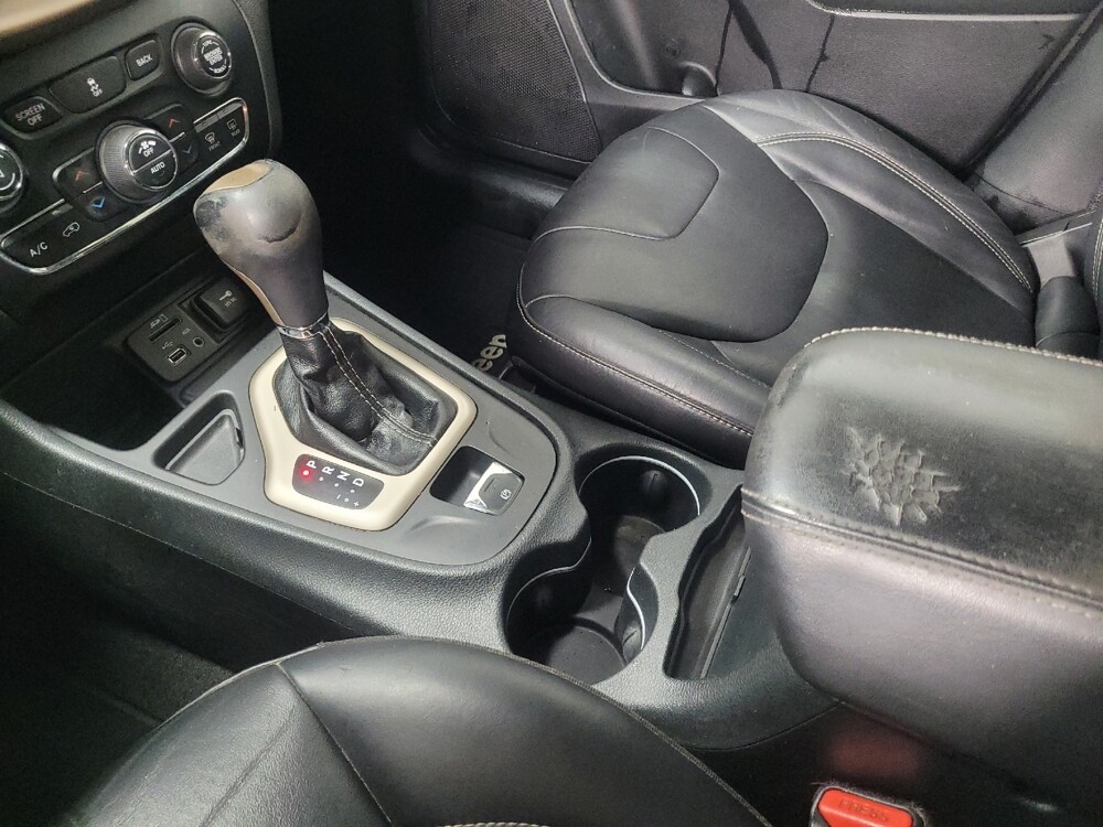 2015 Jeep Cherokee in Conyers, GA 30094 - 18140015 26