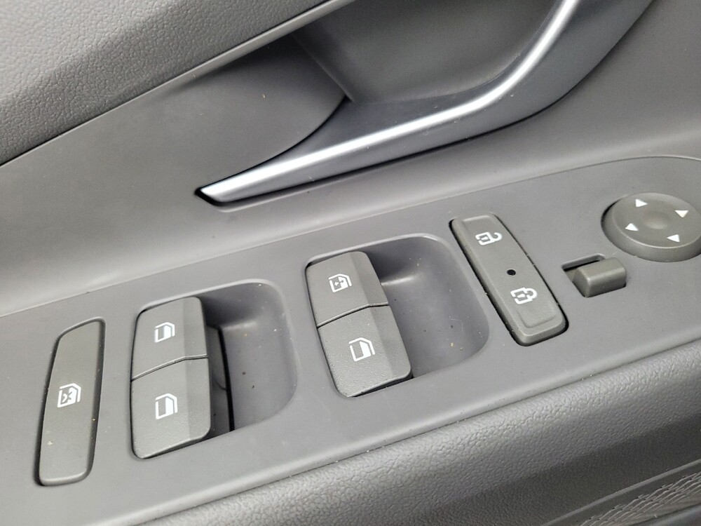 2023 Hyundai Elantra in Memphis, TN 38115 - 18140017 27