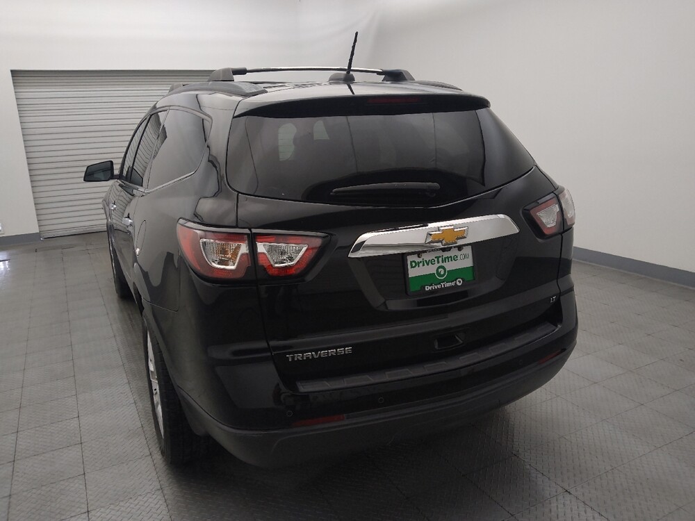 2017 Chevrolet Traverse in Houston, TX 77060 - 18140023 6