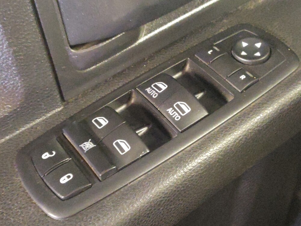 2015 RAM 2500 in Houston, TX 77060 - 18140031 27