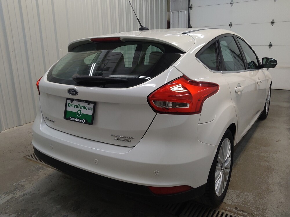 2016 Ford Focus in Cincinnati, OH 45255 - 18140034 9