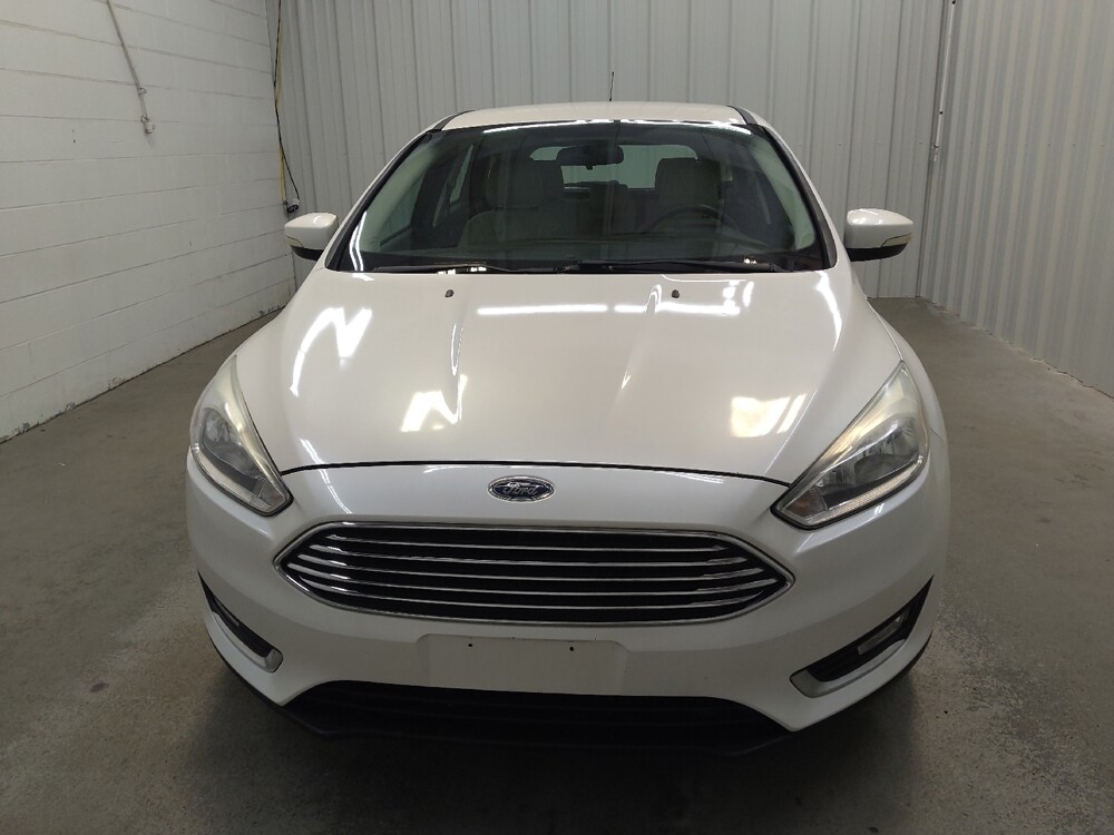 2016 Ford Focus in Cincinnati, OH 45255 - 18140034 15