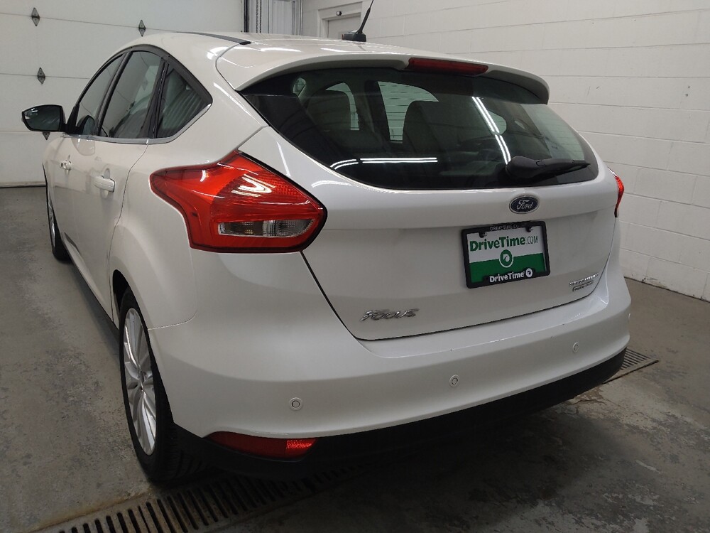 2016 Ford Focus in Cincinnati, OH 45255 - 18140034 5