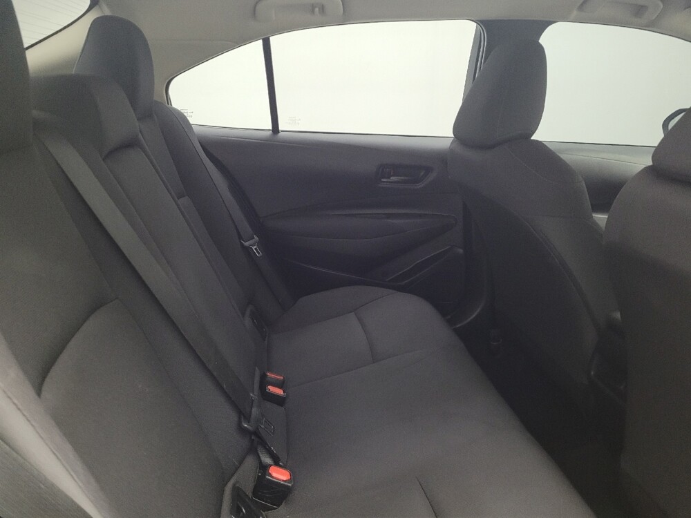 2022 Toyota Corolla in Miamisburg, OH 45342 - 18140035 19