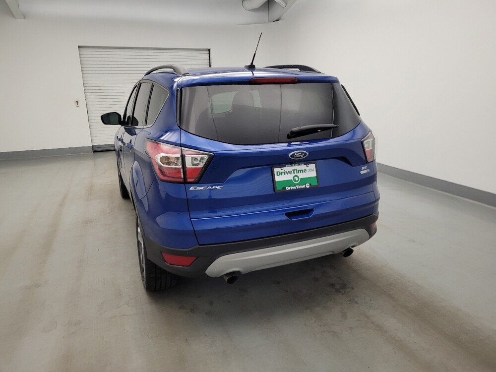 2017 Ford Escape in Miamisburg, OH 45342 - 18140036 6