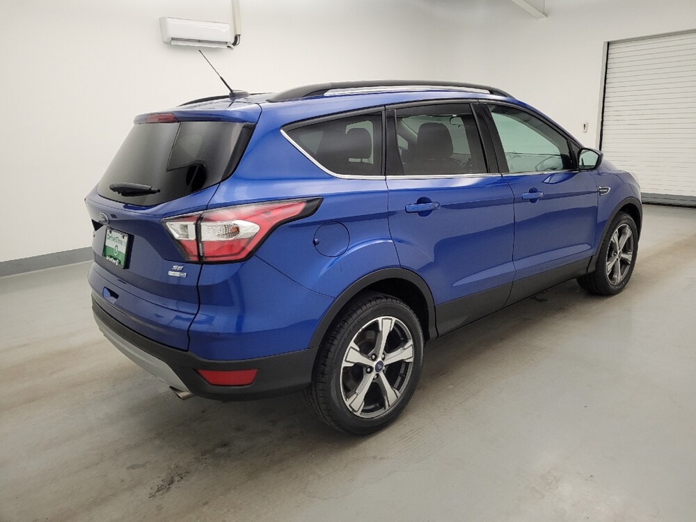 2017 Ford Escape in Miamisburg, OH 45342 - 18140036 10