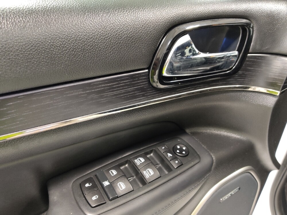2020 Jeep Grand Cherokee in Columbus, OH 43231 - 18140037 27