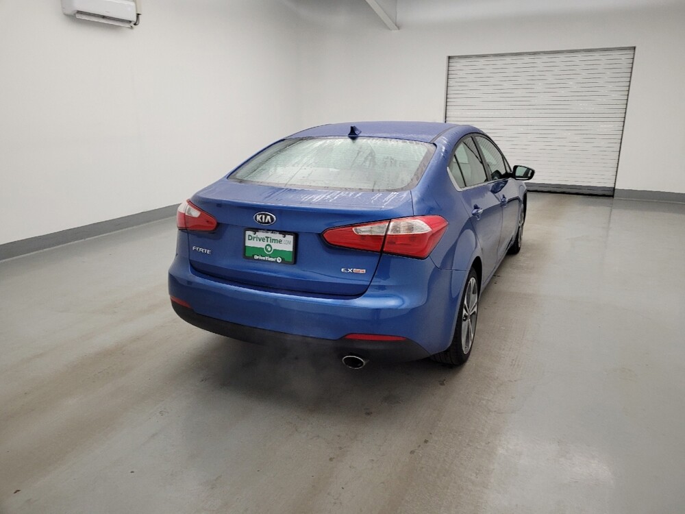 2015 Kia Forte in Toledo, OH 43617 - 18140040 7