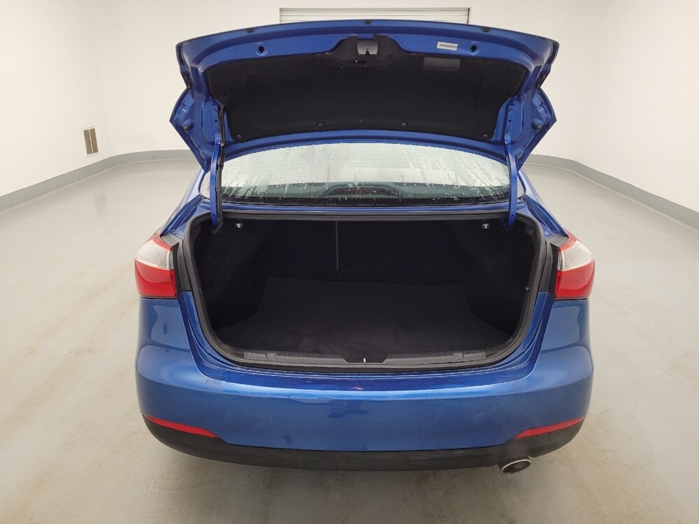 2015 Kia Forte in Toledo, OH 43617 - 18140040 29