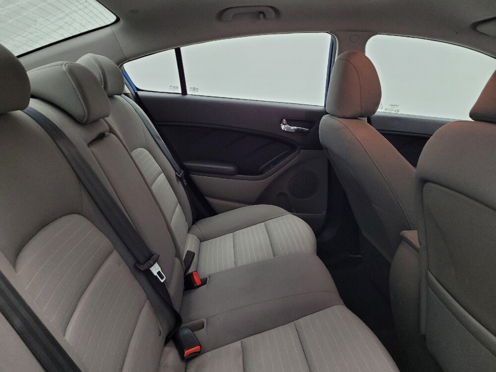 2015 Kia Forte in Toledo, OH 43617 - 18140040 19