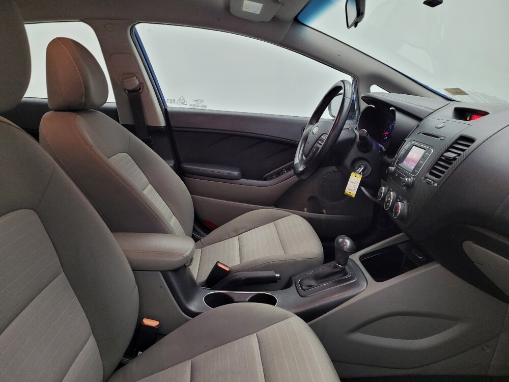 2015 Kia Forte in Toledo, OH 43617 - 18140040 21