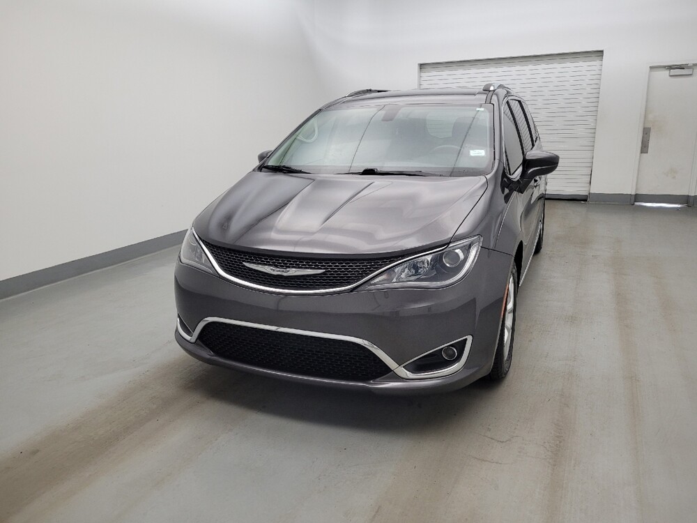 2017 Chrysler Pacifica in Toledo, OH 43617 - 18140044 15