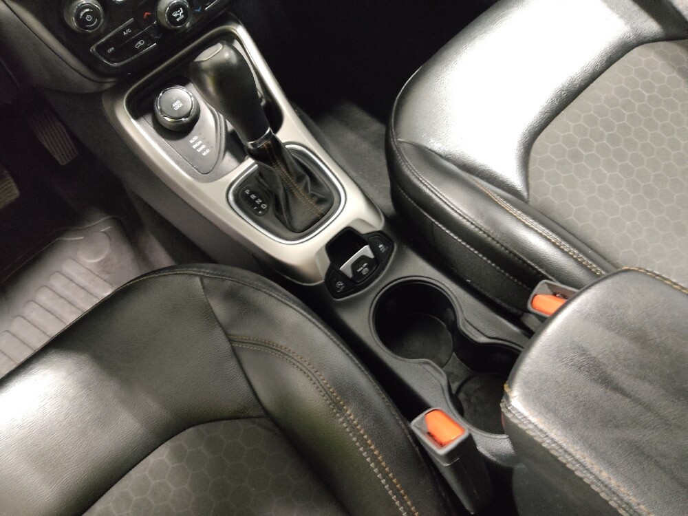 2018 Jeep Compass in Columbus, OH 43231 - 18140045 26