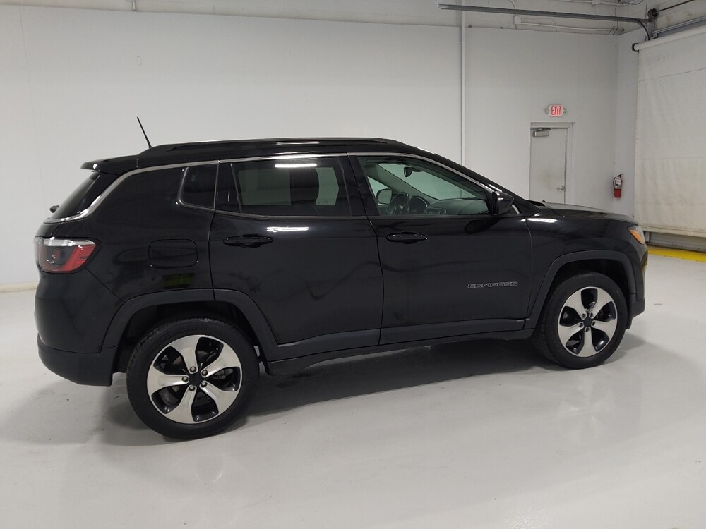 2018 Jeep Compass in Columbus, OH 43231 - 18140045 10