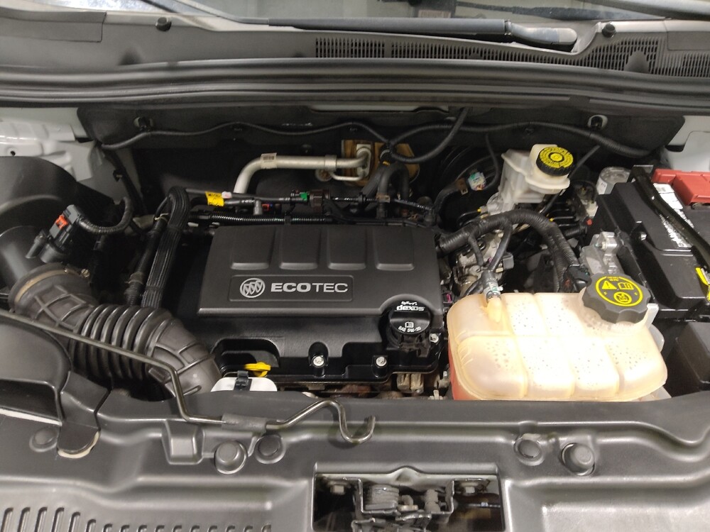 2015 Buick Encore in Columbus, OH 43231 - 18140046 30