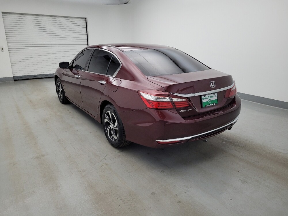 2017 Honda Accord in Miamisburg, OH 45342 - 18140048 5