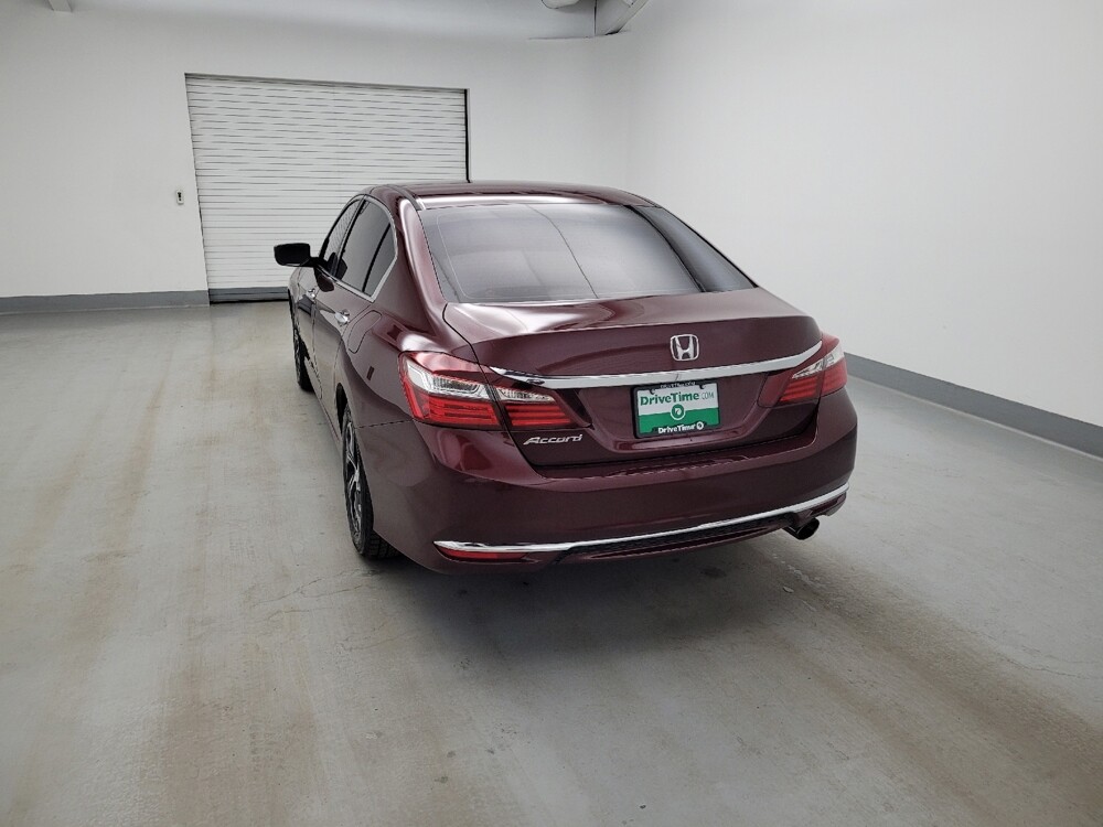 2017 Honda Accord in Miamisburg, OH 45342 - 18140048 6