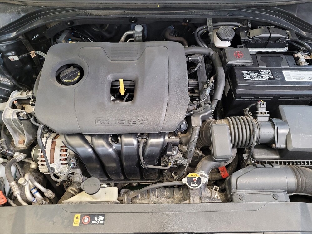 2020 Hyundai Elantra in Miamisburg, OH 45342 - 18140049 30