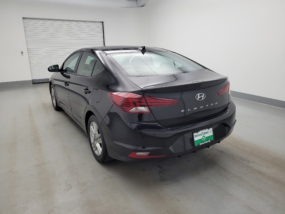 2020 Hyundai Elantra in Miamisburg, OH 45342 - 18140049 5
