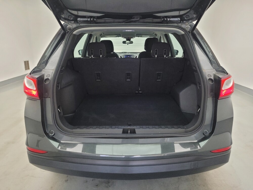 2020 Chevrolet Equinox in Toledo, OH 43617 - 18140050 29