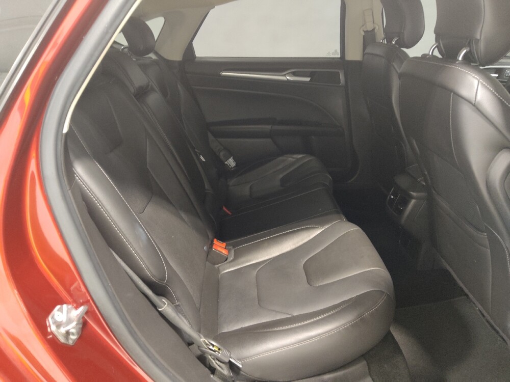 2014 Ford Fusion in Columbus, OH 43231 - 18140051 19