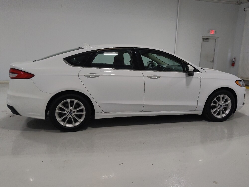 2020 Ford Fusion in Columbus, OH 43231 - 18140053 10