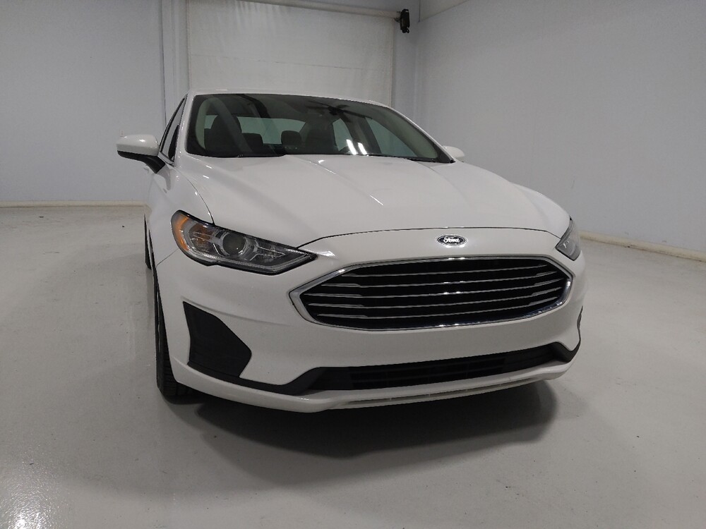 2020 Ford Fusion in Columbus, OH 43231 - 18140053 14