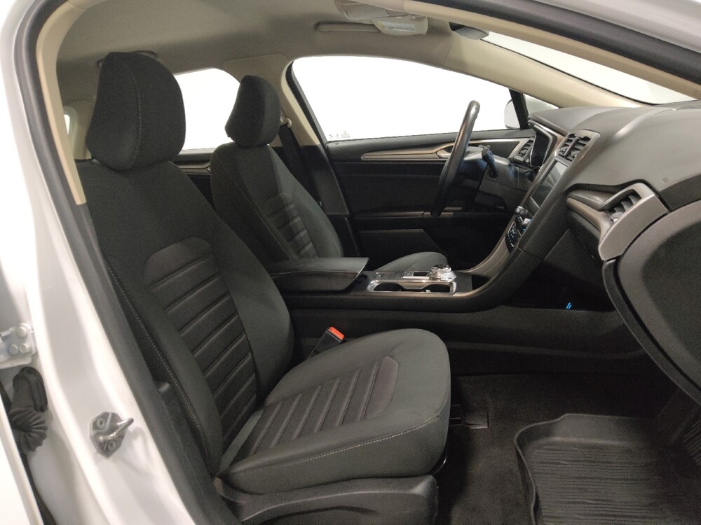 2020 Ford Fusion in Columbus, OH 43231 - 18140053 21