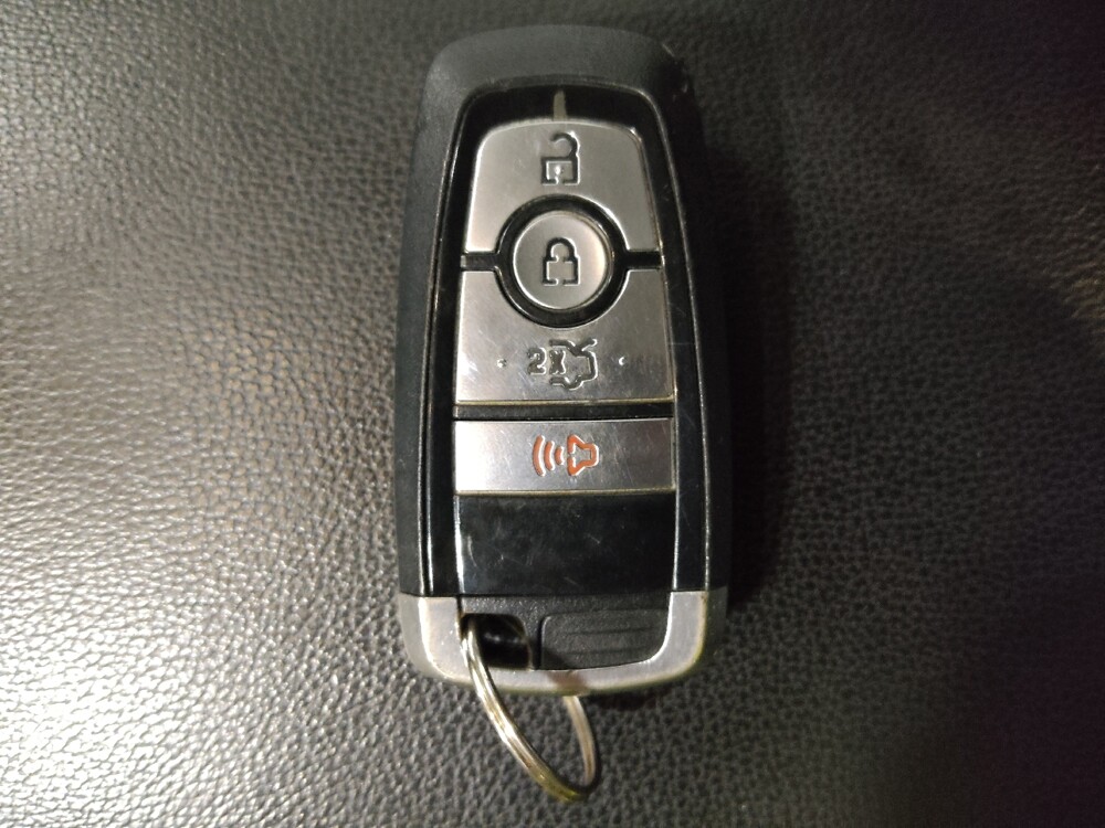 2020 Ford Fusion in Columbus, OH 43231 - 18140053 32