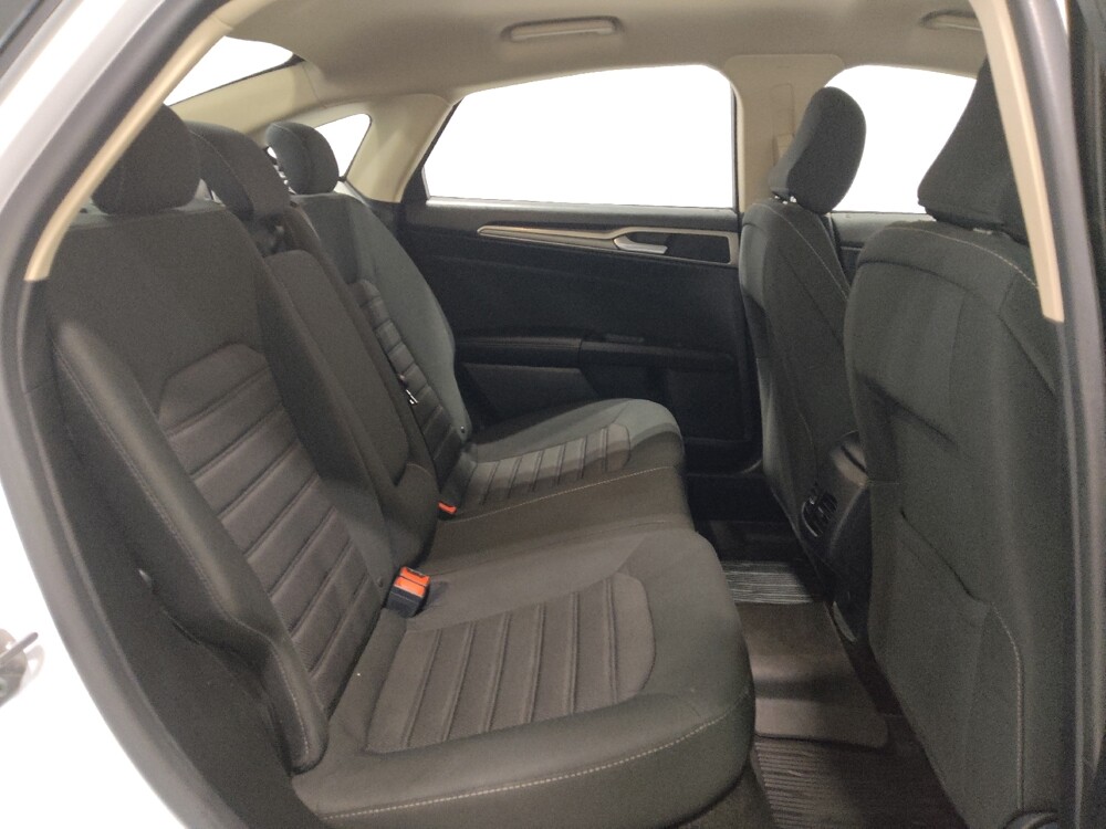2020 Ford Fusion in Columbus, OH 43231 - 18140053 19