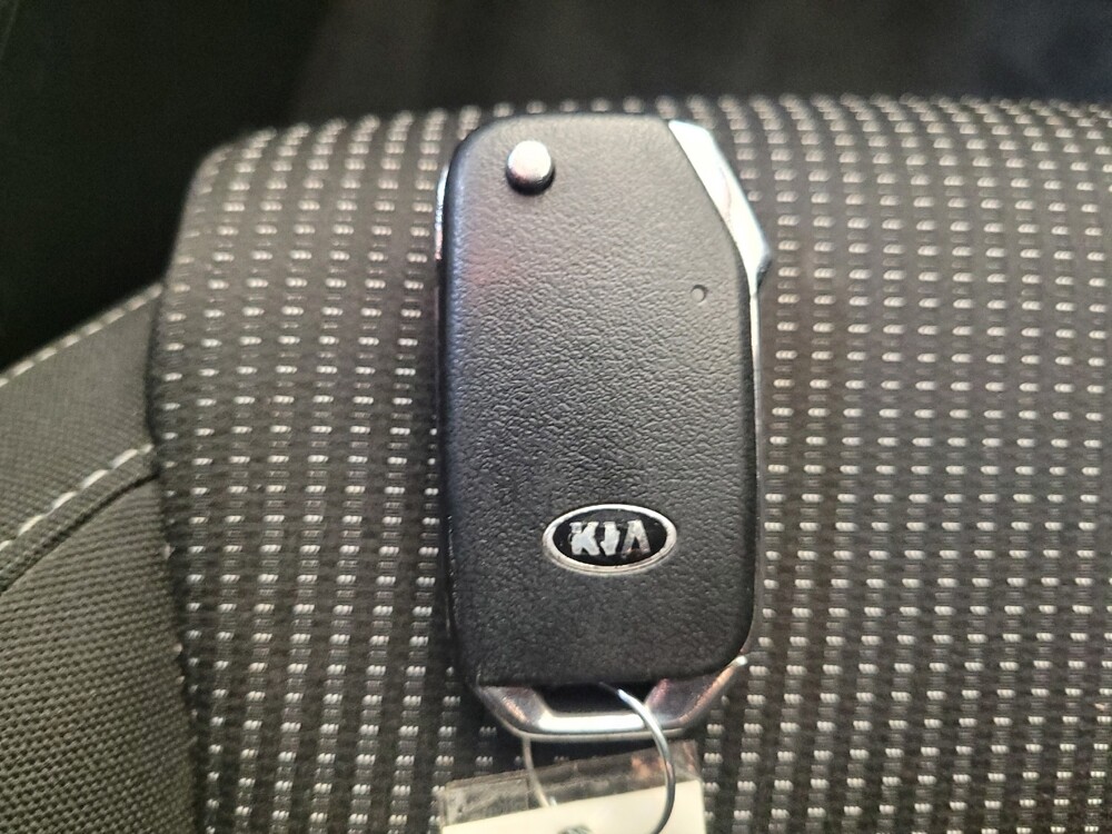 2020 Kia Forte in Miamisburg, OH 45342 - 18140057 32