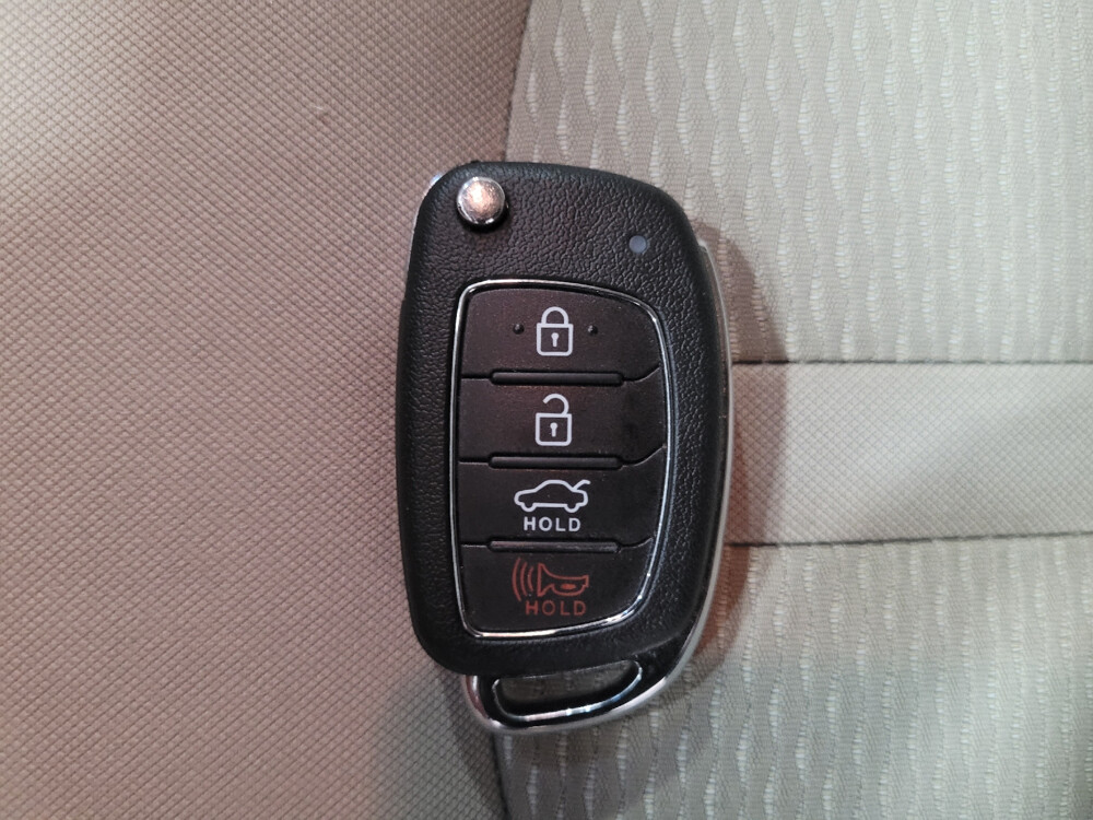 2018 Hyundai Sonata in Woodbridge, VA 22191 - 18140058 32