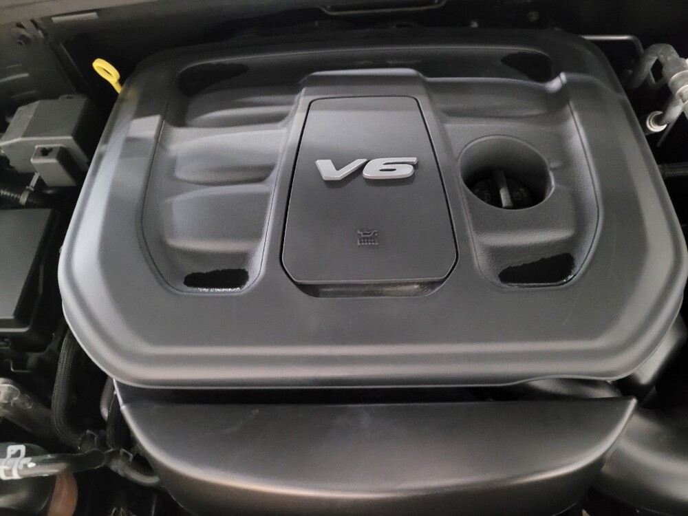 2016 Jeep Grand Cherokee in Pittsburgh, PA 15237 - 18140061 30