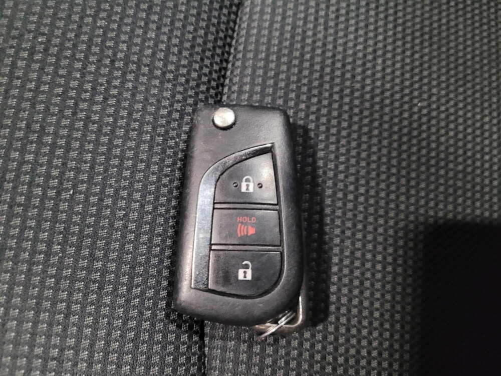 2020 Toyota RAV4 in Richmond, VA 23235 - 18140063 32
