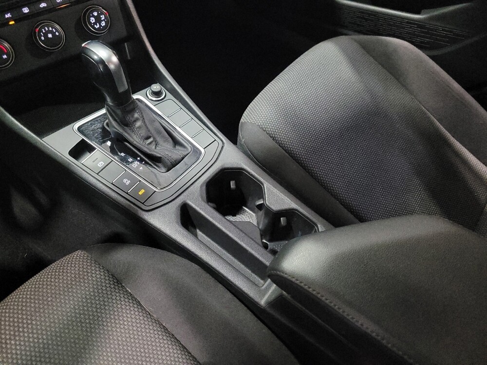2019 Volkswagen Jetta in Laurel, MD 20724 - 18140081 26