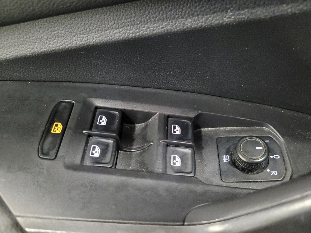2019 Volkswagen Jetta in Laurel, MD 20724 - 18140081 27